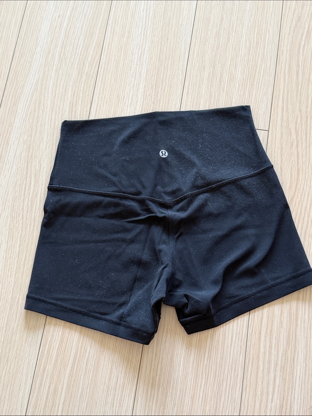 LULULEMON Align High Rise Short 4” - Picture 2 of 3